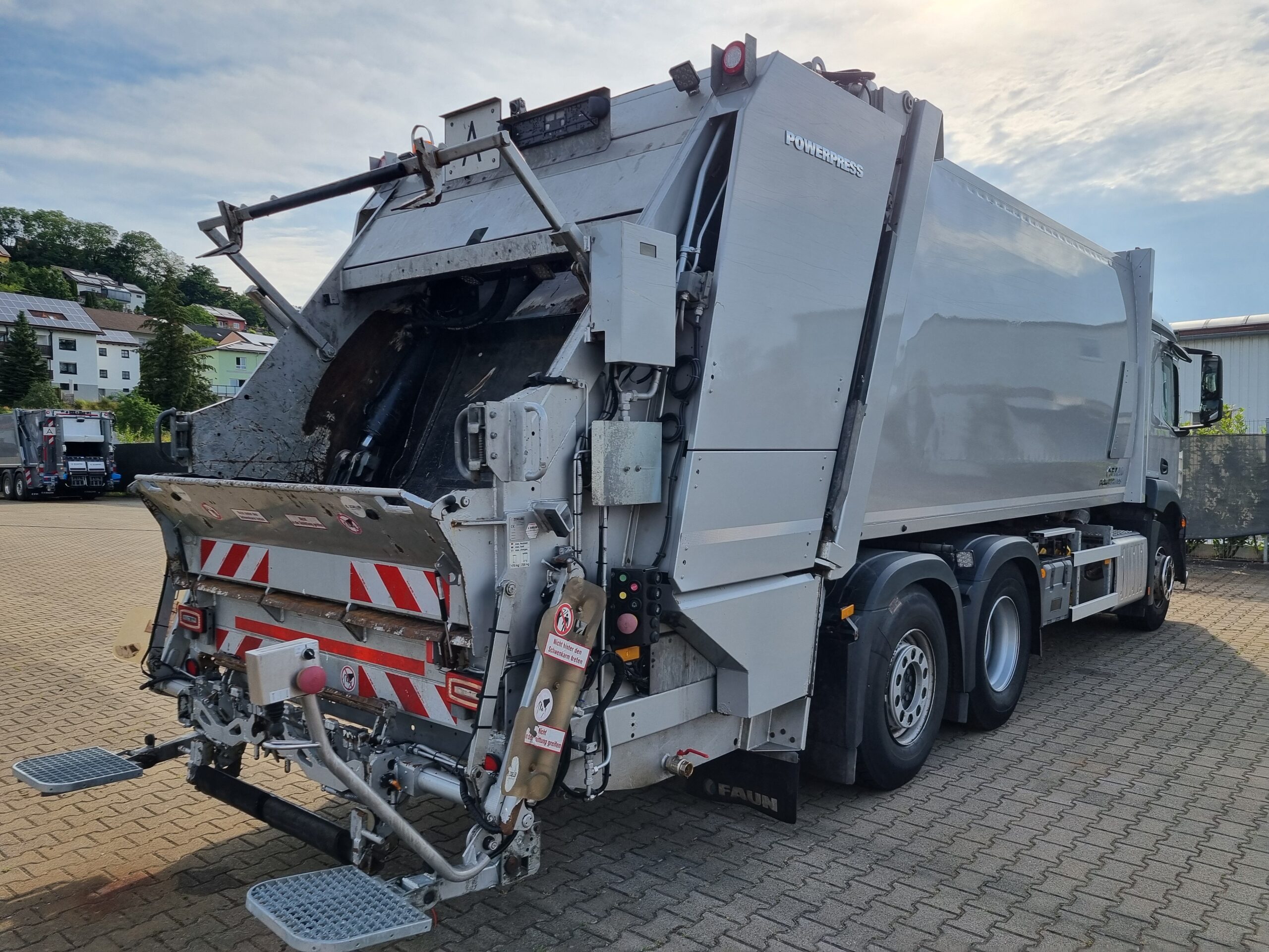 S1010580 <br> FAUN POWERPRESS 524 <br> 13.06.2019 – Bild 2